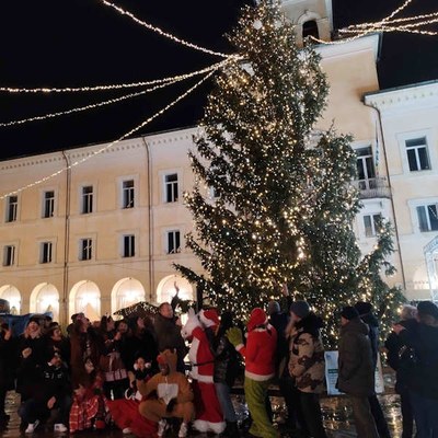 Weekend dell'Immacolata con l'esibizione di Malgioglio e l'accensione del grande albero